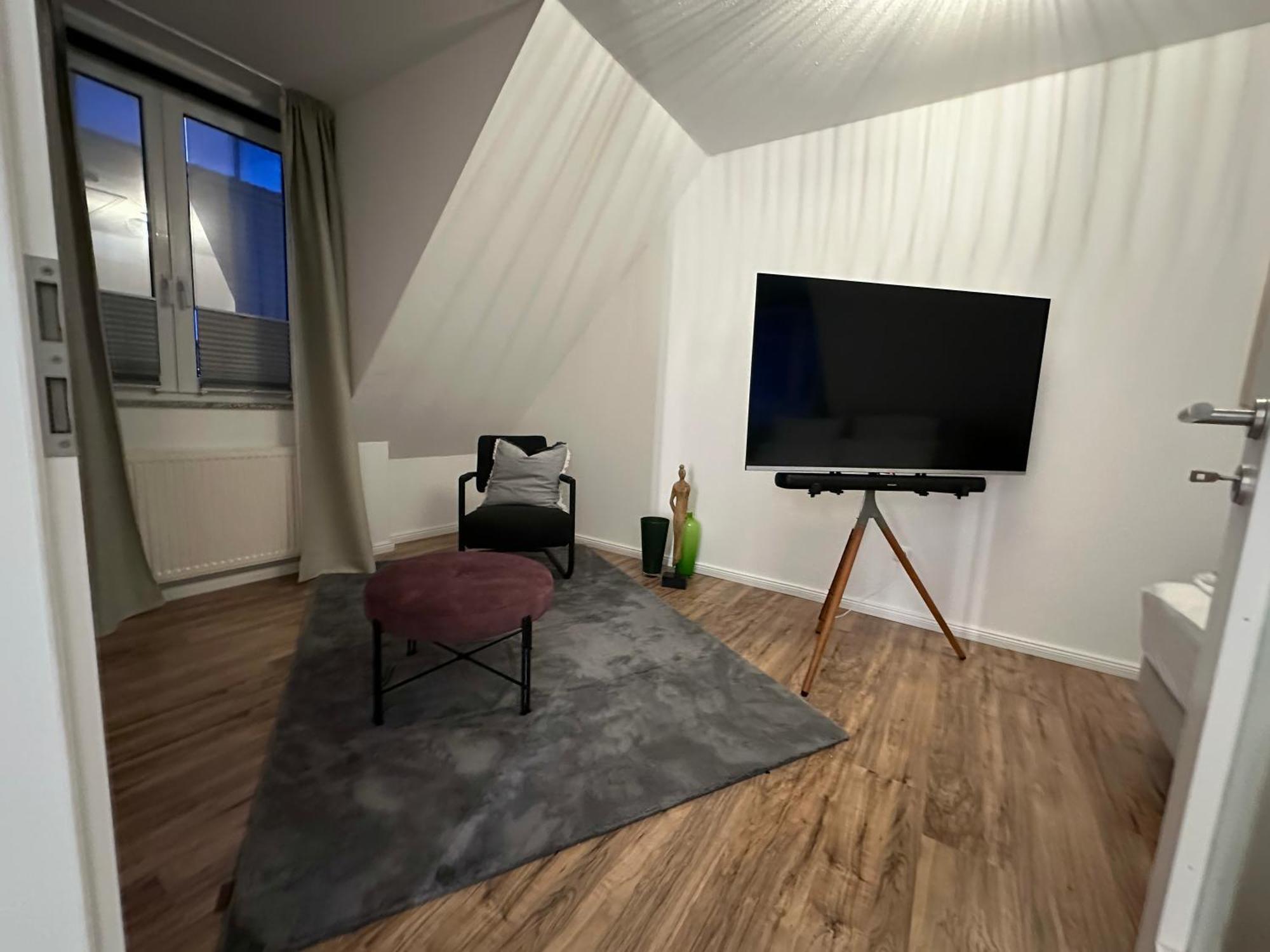 Luxx Downtown - Design-Apartment Zentral Im Ort Bad Zwischenahn Extérieur photo